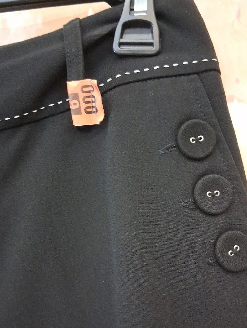 Larry Levine Black Cropped Dress Pants with Button Trim